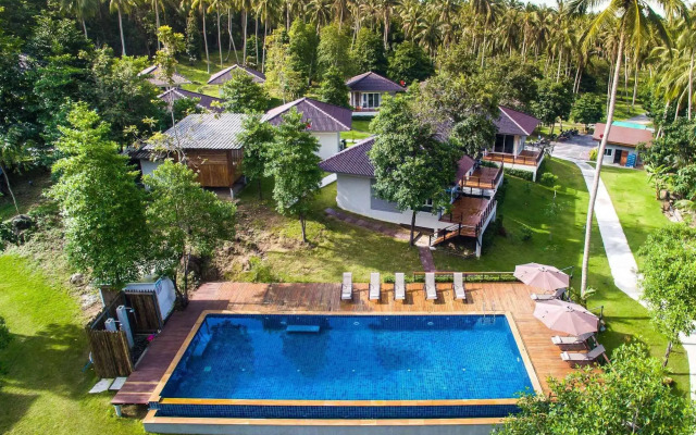 Phangan Akuna