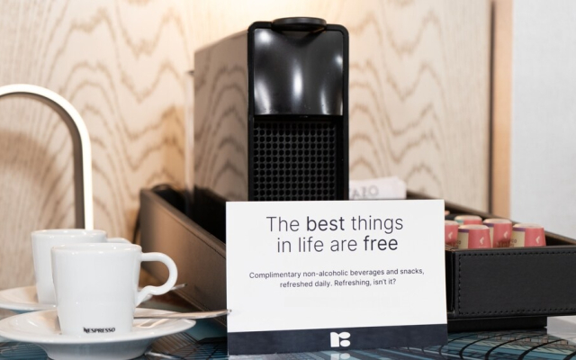 Roomza Times Square at Pestana CR7