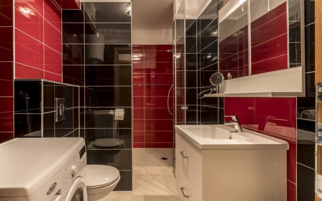 Luxury Suites