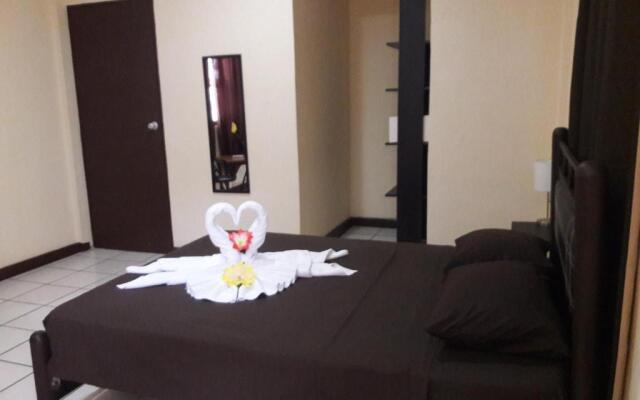 Hostel Alme