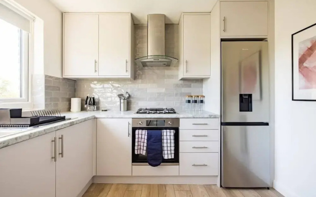 The Finchley Bolthole - Delightful 2bdr Flat