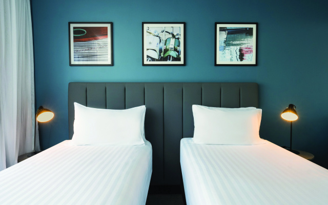 Travelodge Hotel Hobart – Guest Rooms – Hobart