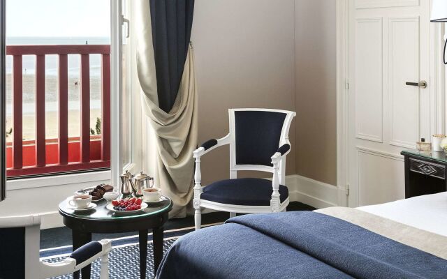 Hôtel Barrière l'Hermitage