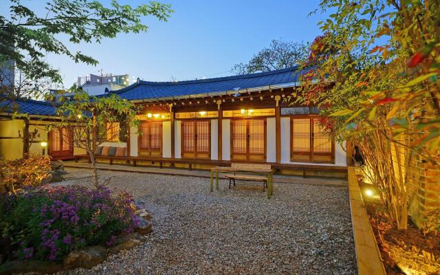 Jeonju Village Skylove