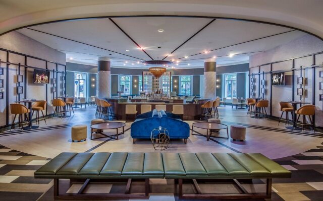 Crowne Plaza Cleveland at Playhouse Square by IHG