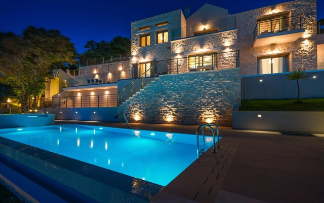 Perla Beach Villa