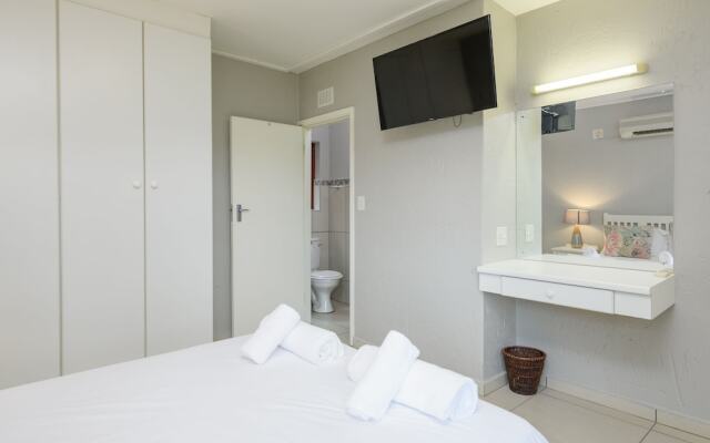 San Lameer Villa Rentals 3708