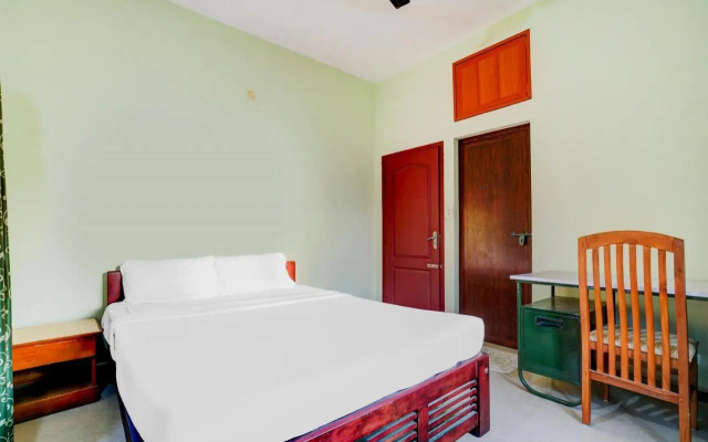 OYO 86248 Shalom Palace