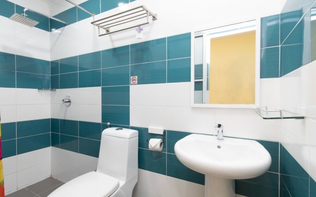 Labuan Avenue Hotel by OYO Rooms – Bathroom – Labuan