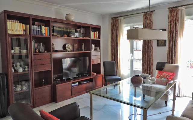 Duplex, terraza, 10 min coche centro Sevilla