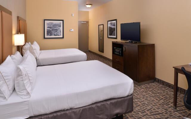 Holiday Inn Express & Suites Page - Lake Powell Area