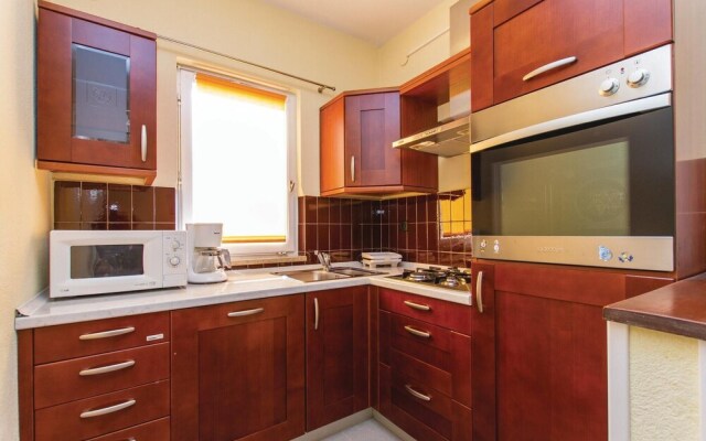 Amazing Home in Labin With Wifi and 2 Bedrooms