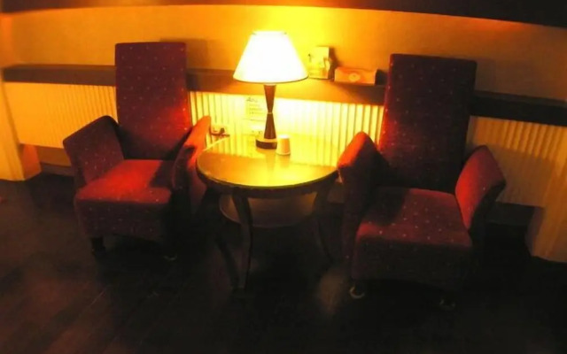 Changsing Business Motel