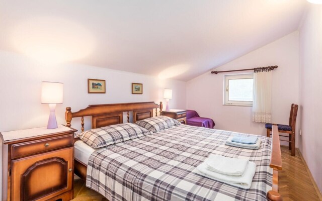 Stunning Apartment in Lovran With 1 Bedrooms and Wifi