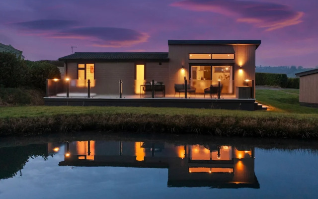 The Duck Pond - Countryside Hot Tub