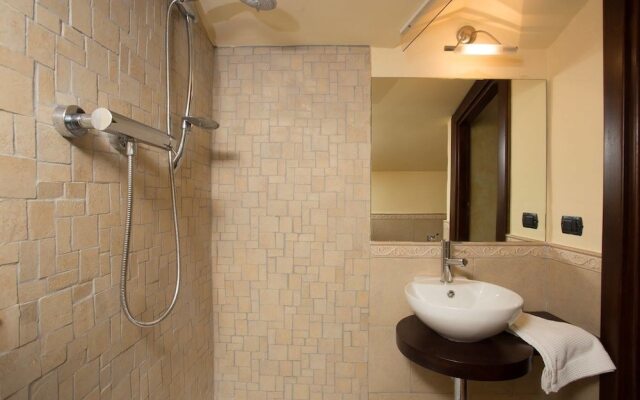 Torre in Pietra Ristorante e B&B