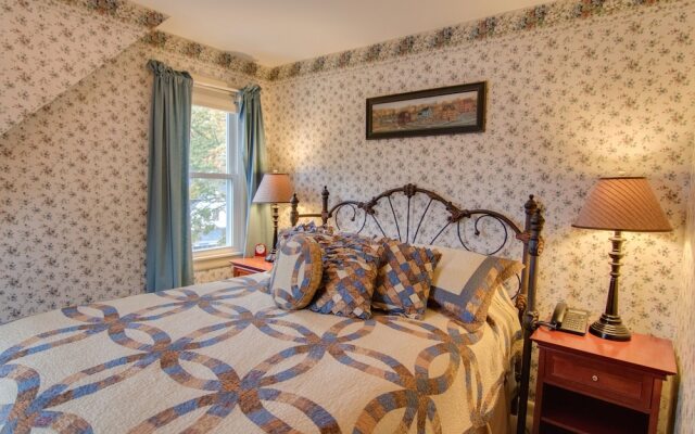 Woodstock Inn Station & Brewery