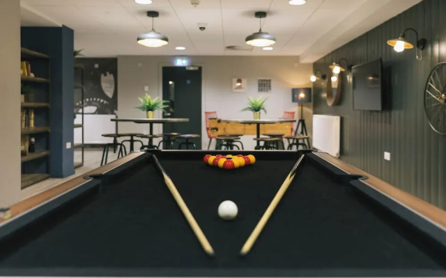 Student Only George Street