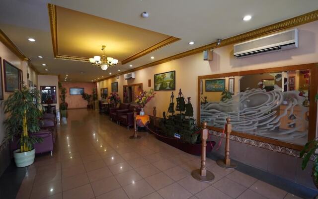 FullyWell Hotel
