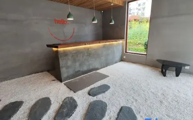Wuyuan Left Bank Boutique Stay