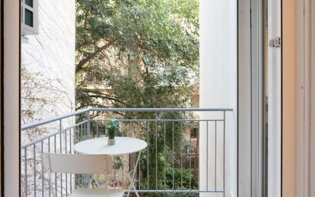 Exceptional HiEnd Flat For Family