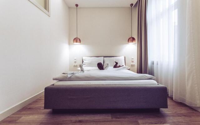 Aurellia Apartments