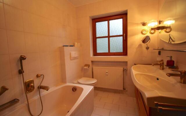 Chalet Adriana