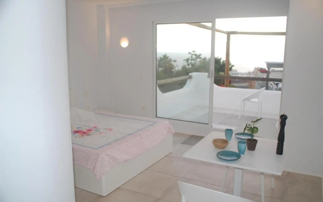 VILLA8
