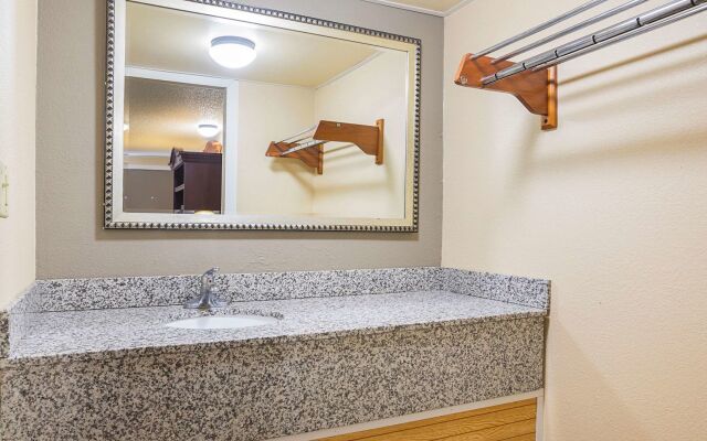 FairBridge Inn Express Battle Creek