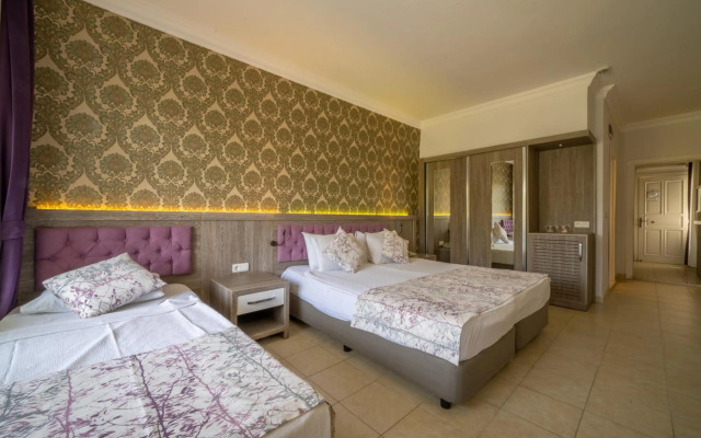 Lykia Botanika Beach & Fun Club