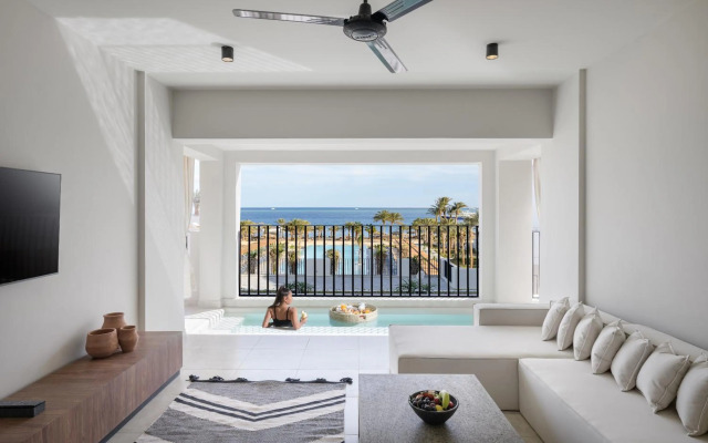 Serry Beach Resort