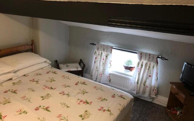 Black Bull Hotel