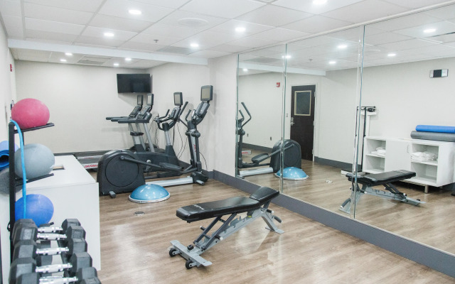 Holiday Inn Express & Suites Columbia-Fort Jackson by IHG