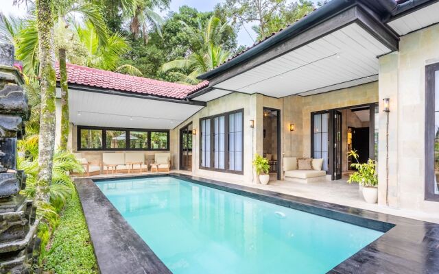 Rumah villa by EVDEkimi Ubud - Longer Stay More Rewards
