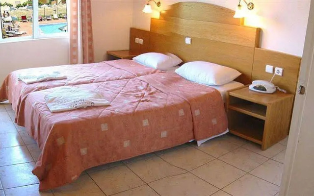 Golden Sand Hotel