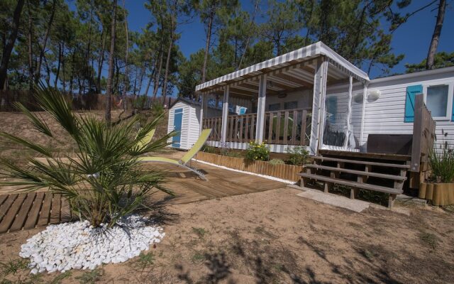 Camping Domaine des Pins