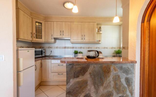 112-Apartamento soleado con vistas al mar