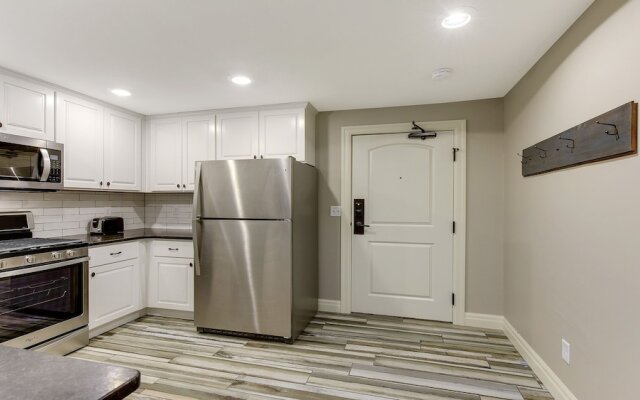 Stay Chateau Suite 5