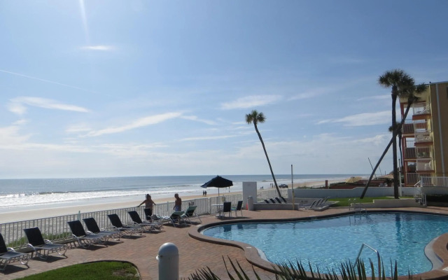 Arya Blu Inn & Suites