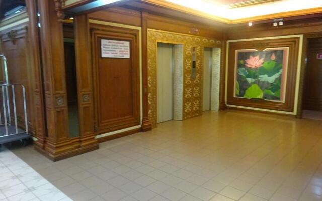 Mido Hotel