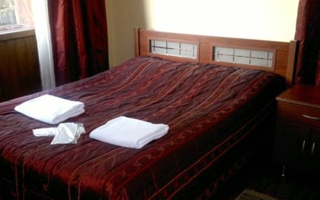 Emre Hotel