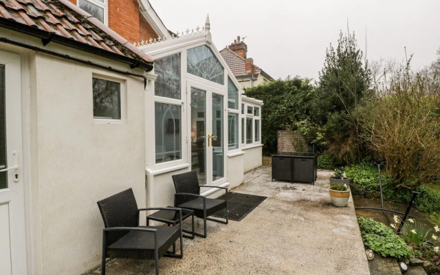 Tree of Life House, Number 27 Bere Lane