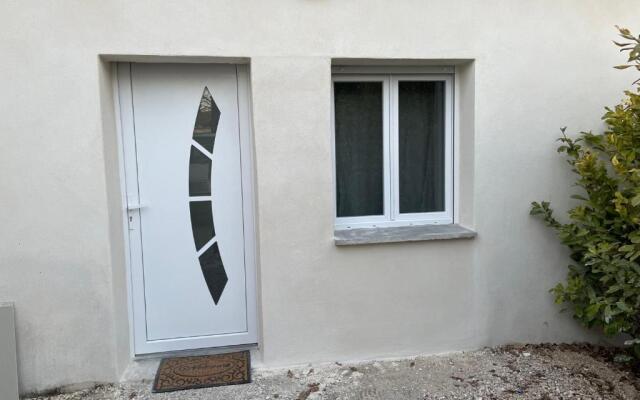 Appartement avec terrasse vue sorgue