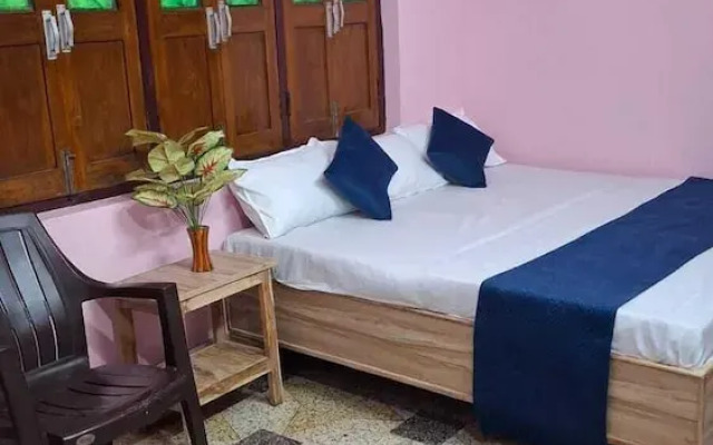 Madhavi Homestay