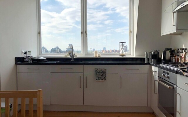 Eson2 - Stylish Apartment near Clapham