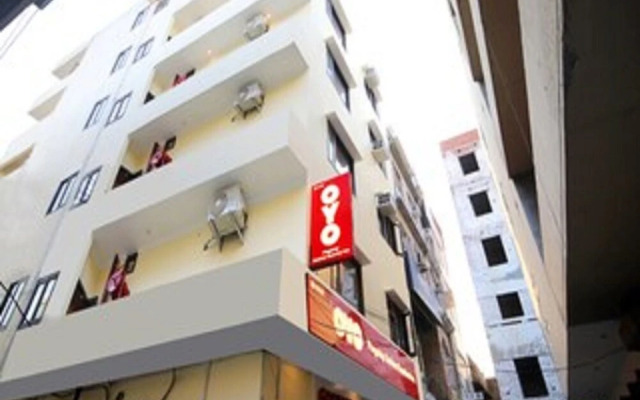 Collection O 36951 The Ambassador Hotel