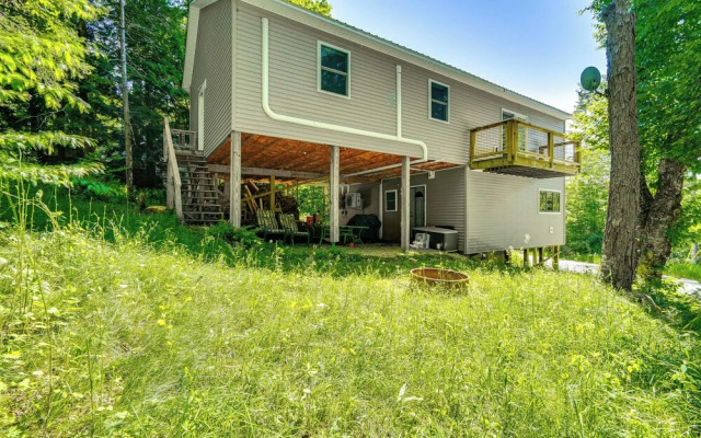 Wilmington Retreat Near Trails, Skiing & Festivals