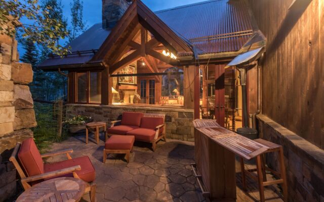 Stonegate Chalet - 4 Br Home