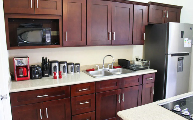 Eclipse Suite Guest Apartment