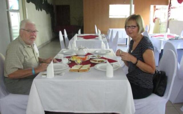 Weligama Holiday Inn
